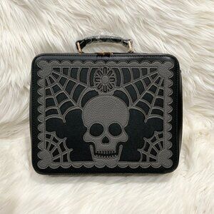 Back Stitch Bruja Skellyween Bag